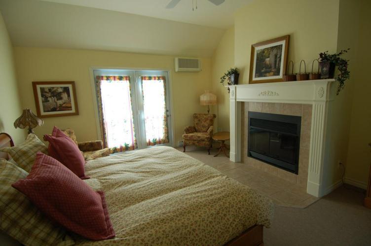 Auberge Le Tricorne North Hatley Quarto foto