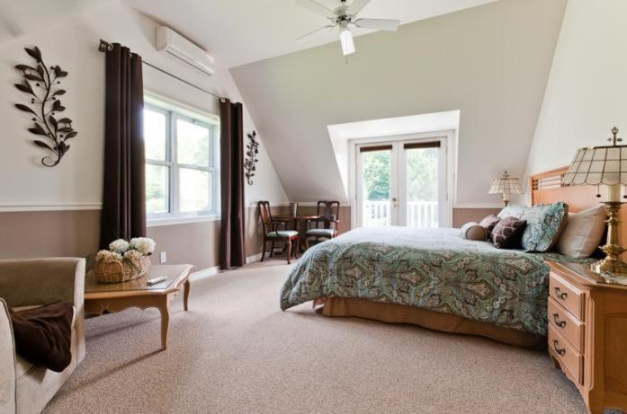 Auberge Le Tricorne North Hatley Quarto foto